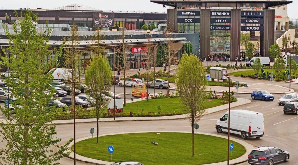 FOTO | Iulius Mall Suceava s-a deschis în varianta extinsă, după o investiție de 40 mil. euro - Imagine 17