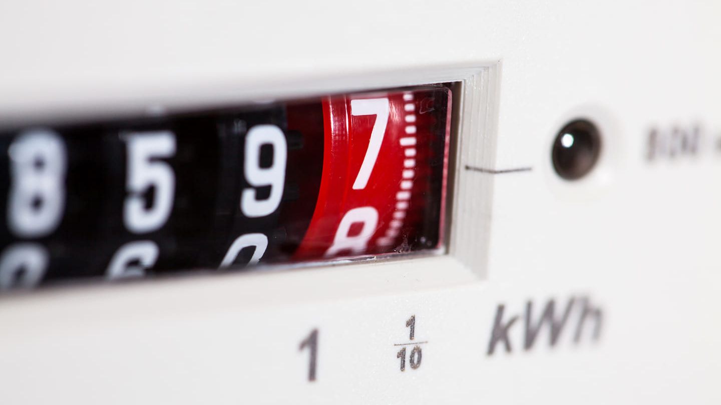 Cine mai trebuie să depună declarație pe proprie răspundere pentru energie electrică în 2023