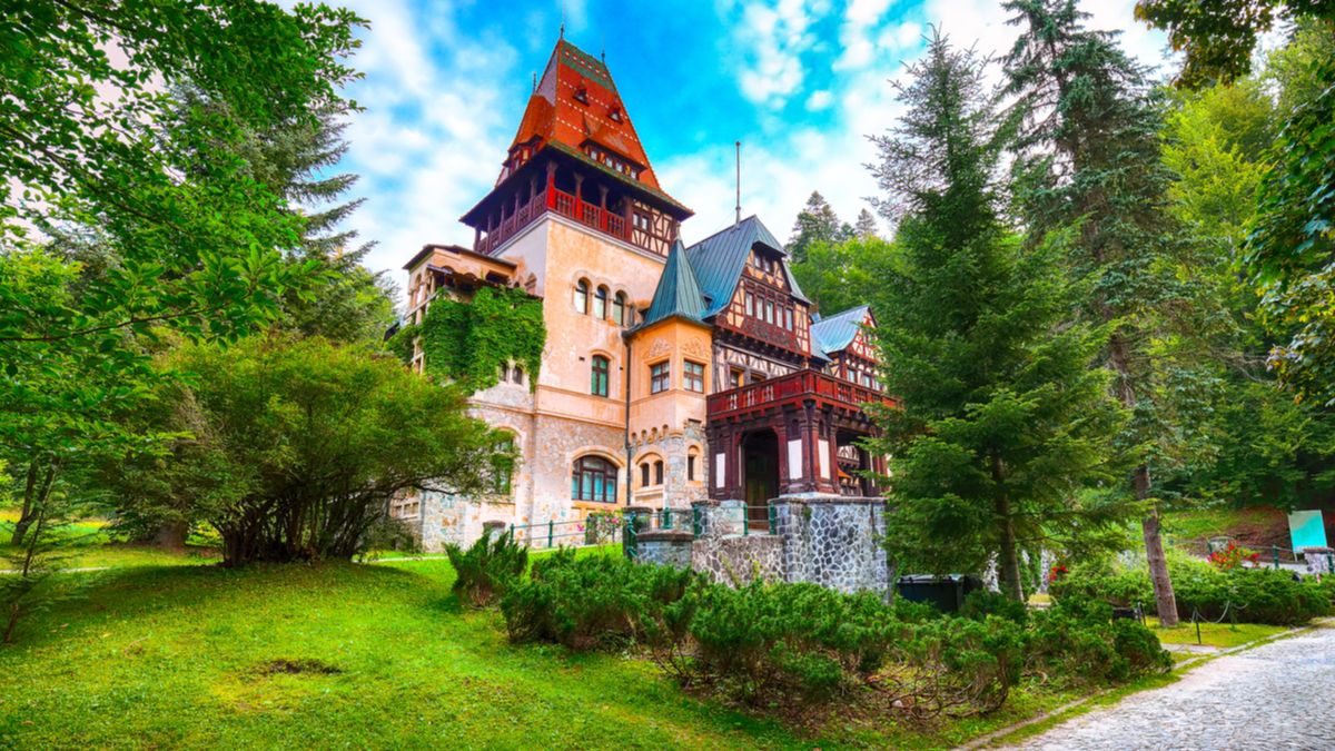 Castelul Pelișor va putea fi vizitat gratuit de Noaptea Muzeelor