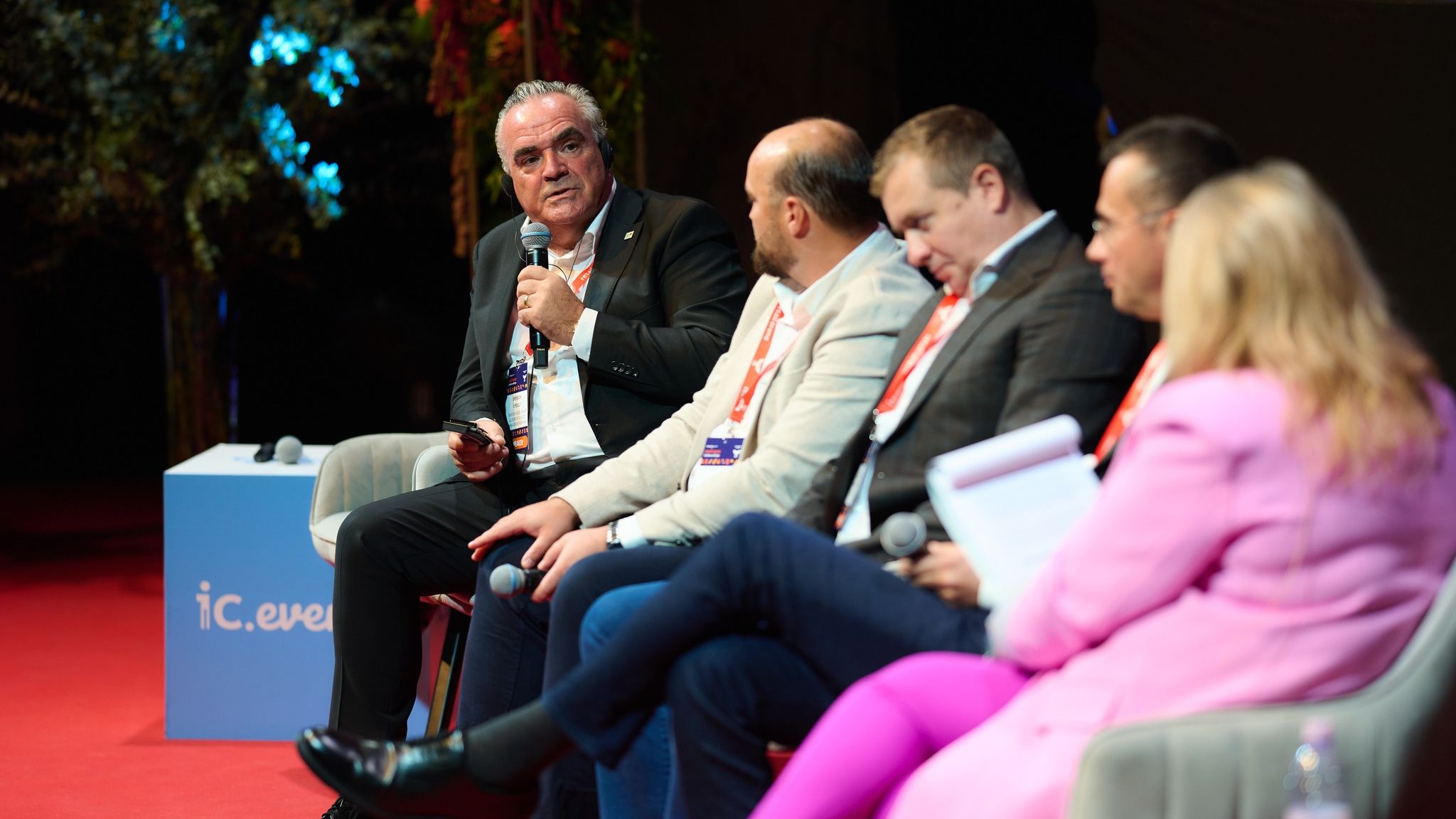 Fashion House vrea să deschidă un nou outlet în România: Analizează mai multe orașe din țară