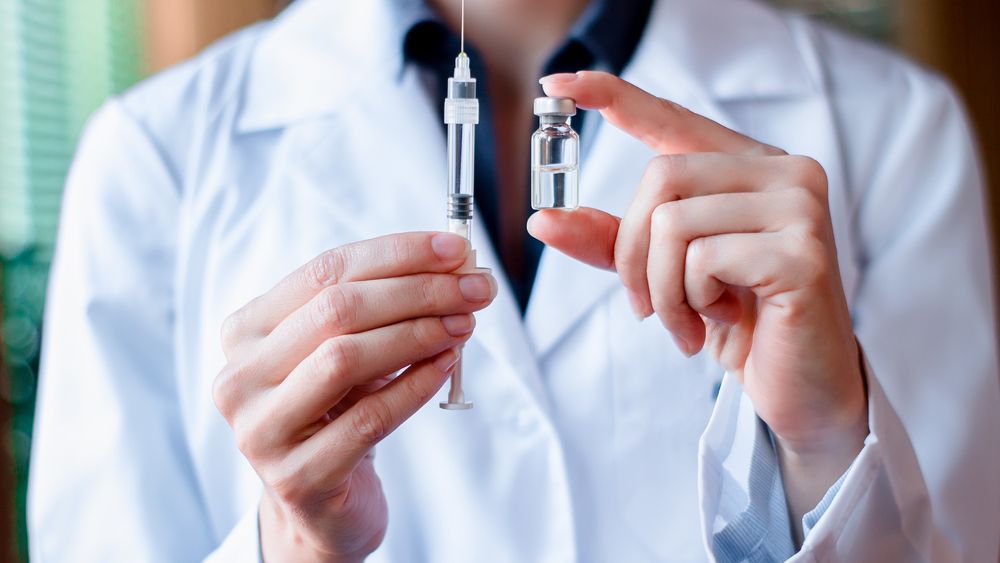 Ce cred medicii de familie despre posibila reintroducere a vaccinarii in scoli