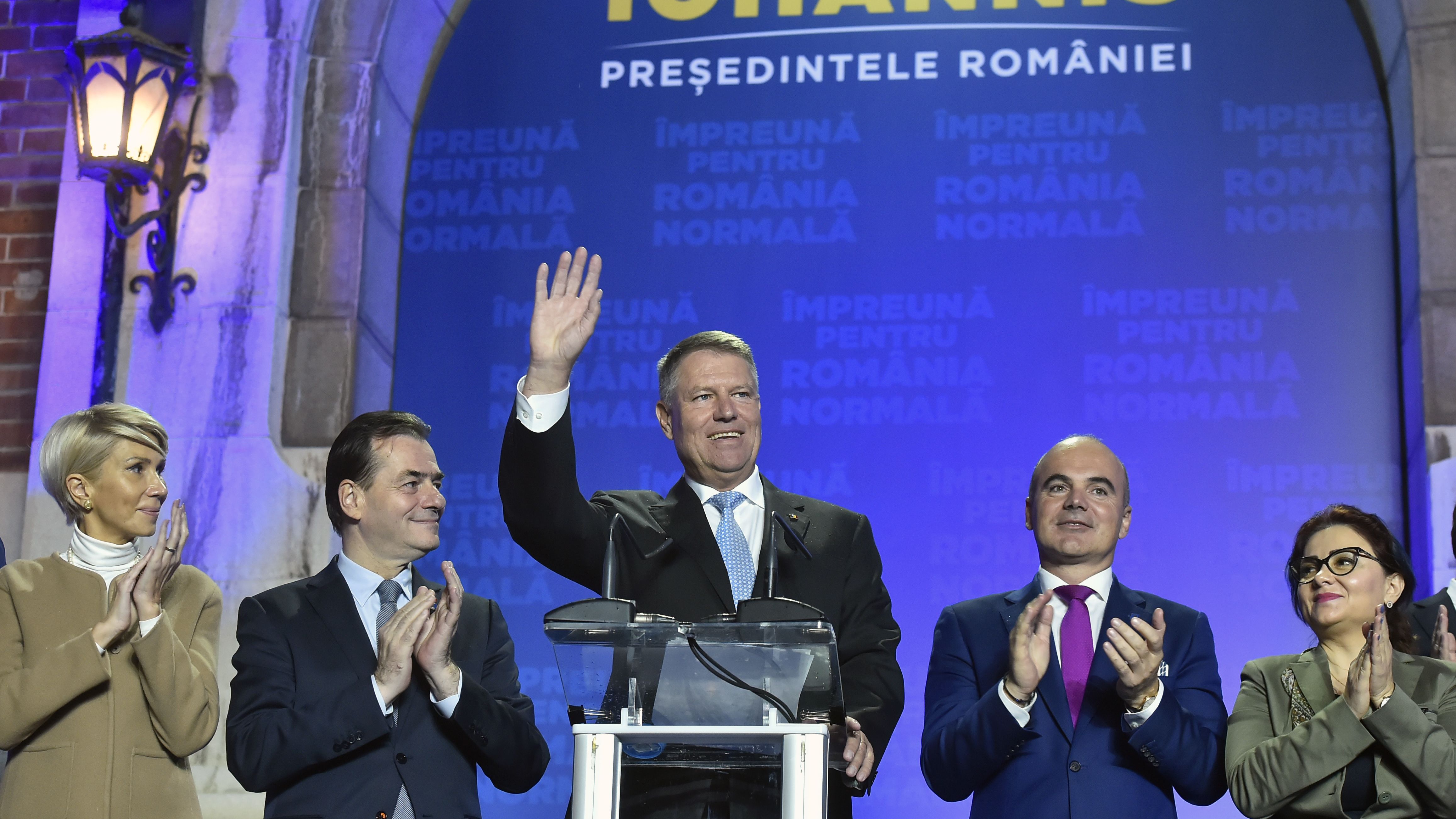 PNL si Presedintele Romaniei refuza o dezbatere Iohannis - Dancila inainte de turul doi al alegerilor prezidentiale