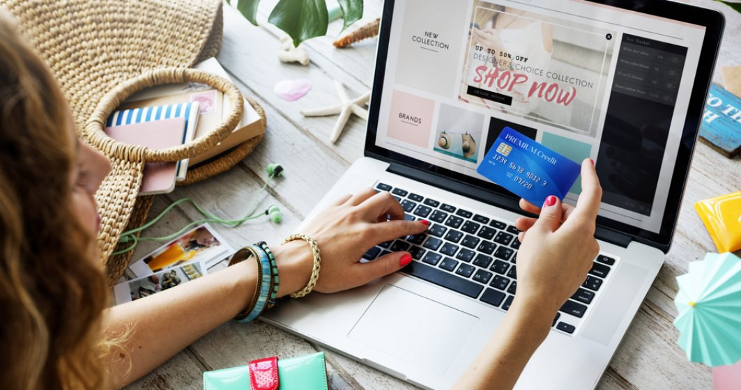 Croații de la Aircash lansează carduri Mastercard gratuite. Poți face cumpărături online fără să expui datele cardului bancar
