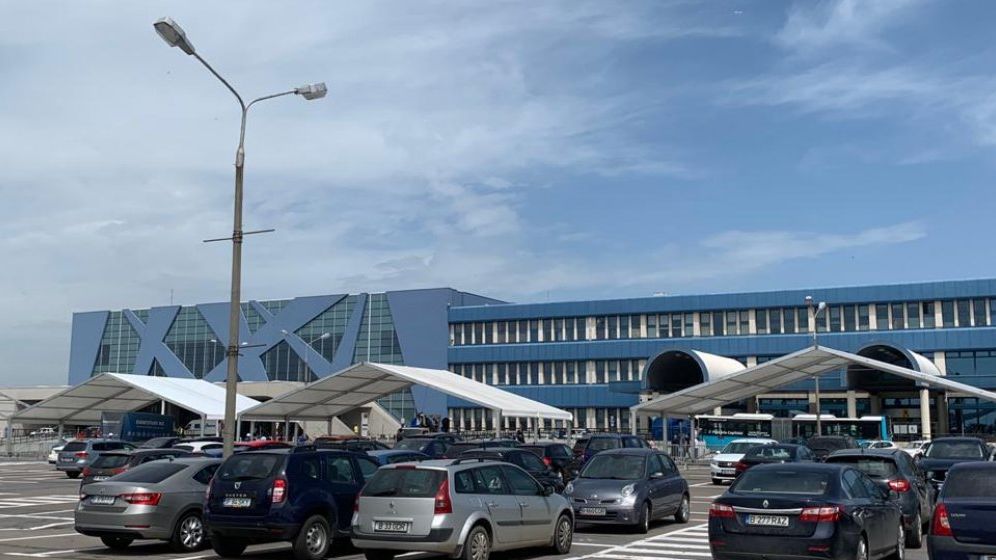 Produse de lux furate din containere au fost încărcate în avioane pe Otopeni. În rețea ar fi implicați militari și angajați ISU