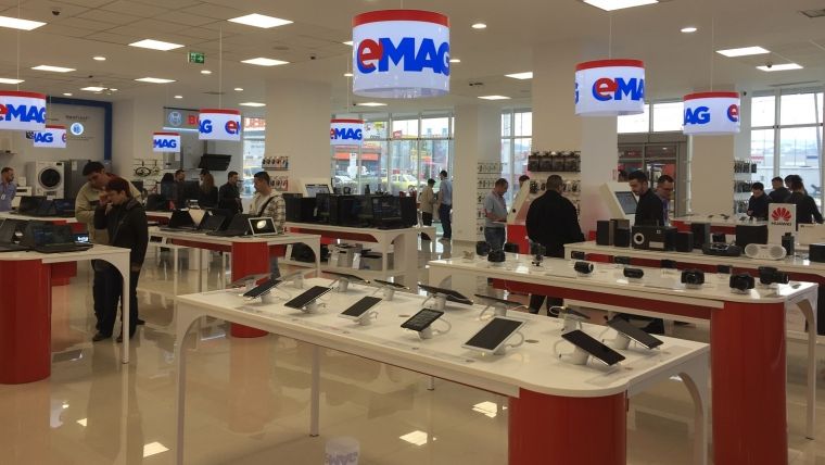 Tendinte eCommerce de la eMAG.ro: Clientii comanda produse superioare