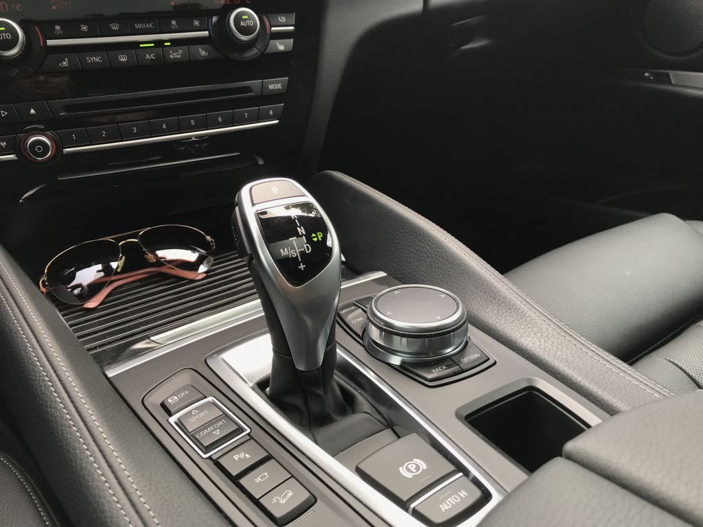 BMW X6 xDrive30d - Imagine 10