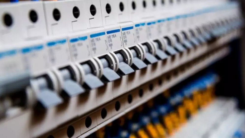 Fifor: Liberalizarea pieței de energie - „o țeapă uriașă pentru milioane de români”