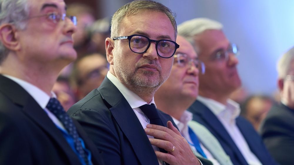Motreanu acuză PSD că pune în pericol un miliard de euro din PNRR: Fuga de responsabilitate a devenit un reflex