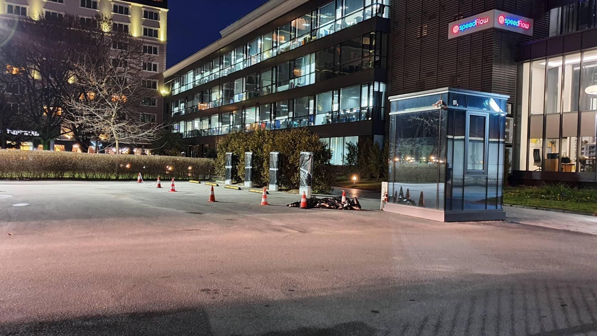 Tesla a instalat statii de incarcare Supercharger in Bulgaria
