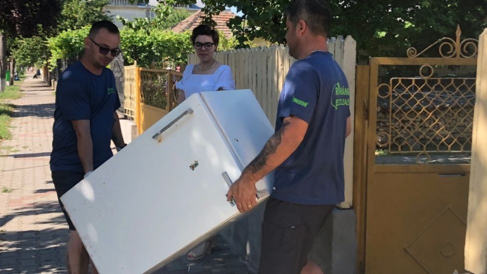 Românii produc în fiecare an peste 100.000 de tone de deșeuri de echipamente electrice și electronice