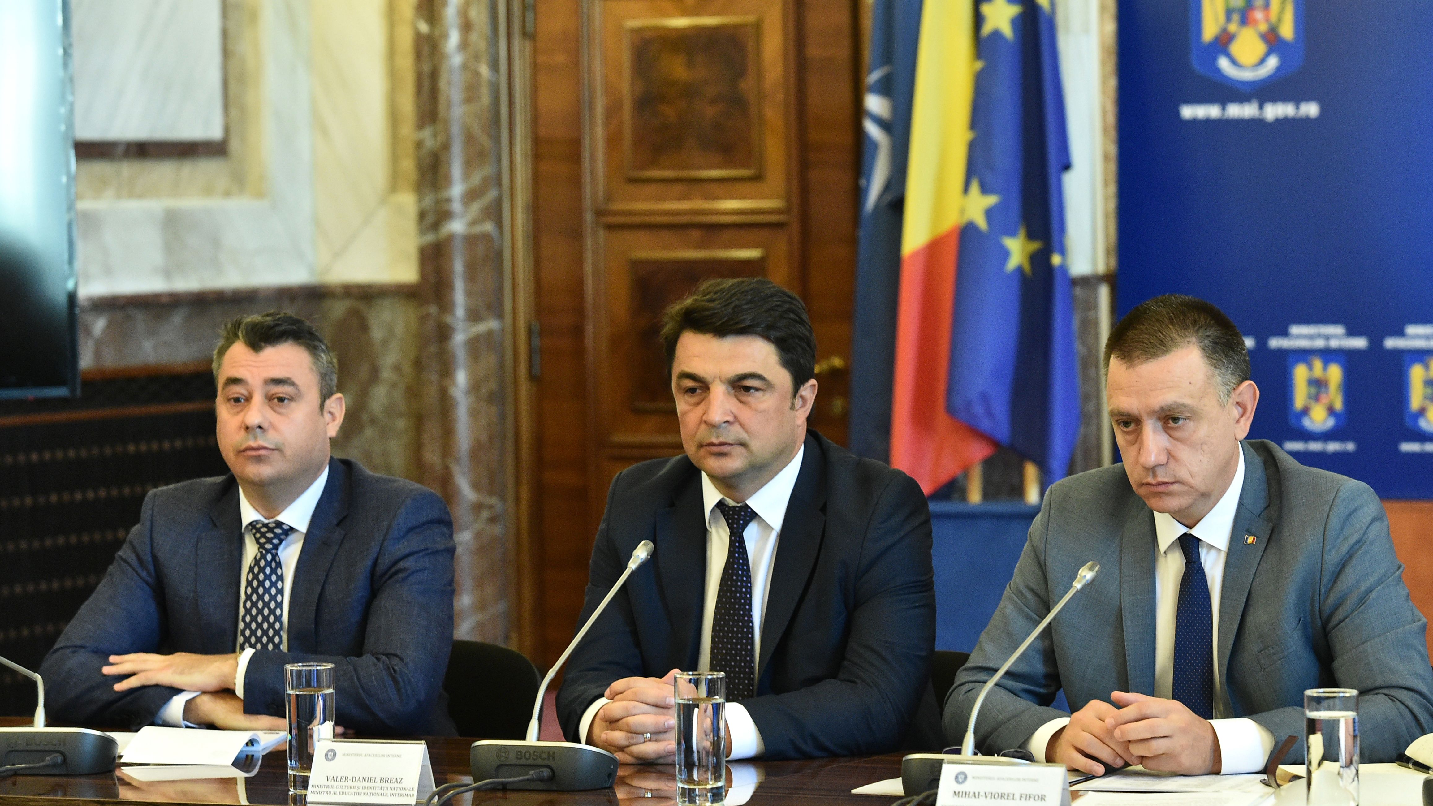 Viitorul ministru de Interne, pensionar de la 39 de ani, cu peste 7.500 lei/luna