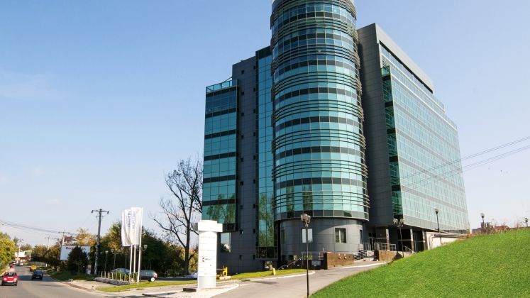 AdamAmerica cumpara de la Aberdeen Asset Management cladirea de spatii de birouri Construdava din Capitala