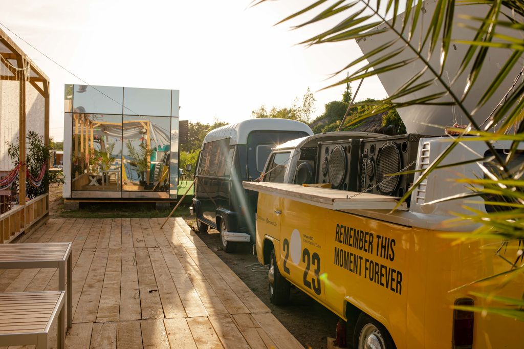 FOTO | Ai da garsoniera ta pe un Tiny House sau o casă modulară? Prețurile încep de la 7.000 de - Imagine 11