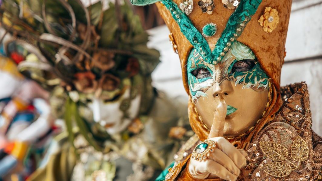 A început Carnavalul de la Veneţia. Care este tematica din acest an