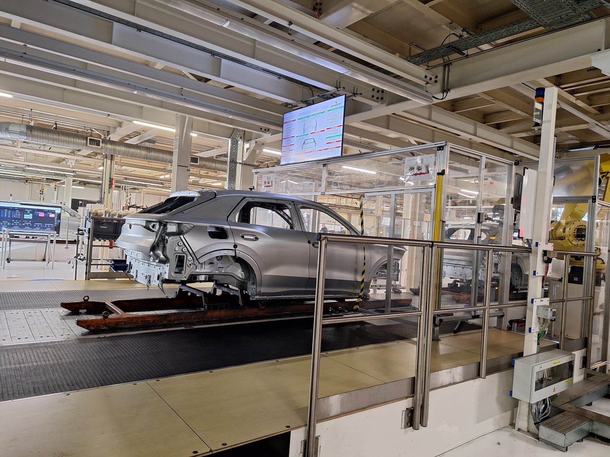 FOTO | Cum arată uzina Volkswagen Autoeuropa din Portugalia, locul unde se produce SUV-ul T-Roc - Poza 10