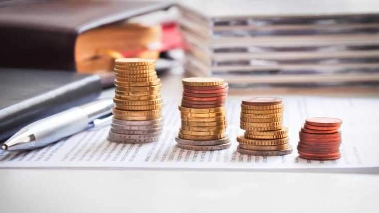 Educație financiară pentru tineri. Cum au învățat liceenii să ia decizii mai bune despre bani