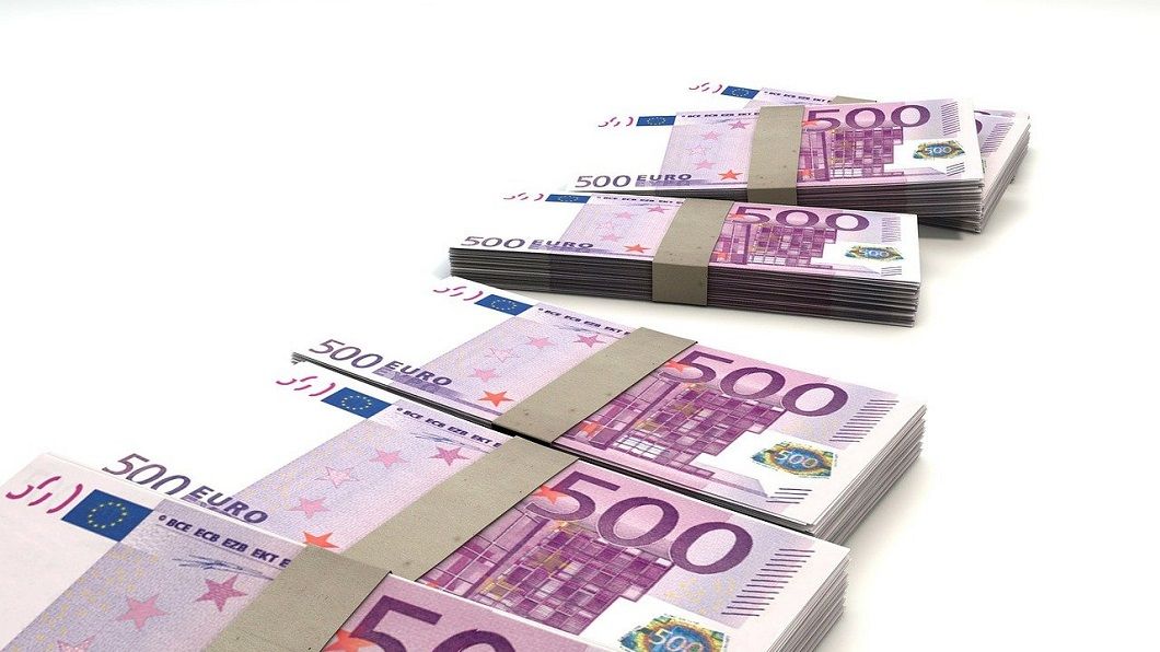Credit Europe Bank raportează o creștere a profiturilor de 35% în primele șase luni