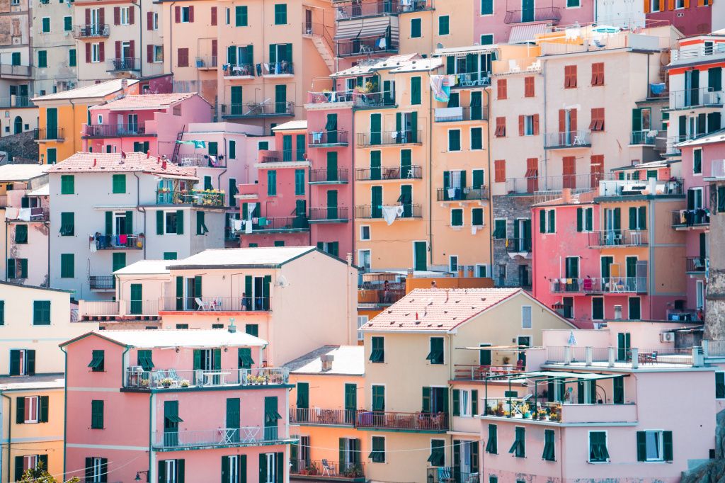 Cinque Terre - Sara Groblechner - Unsplash