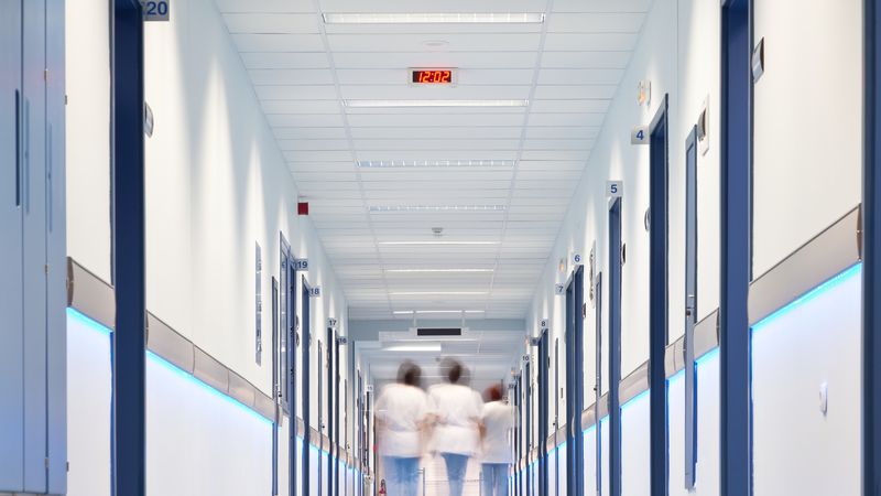 UPDATE Managerul Spitalului "Sfantul Pantelimon", unde un pacient a murit din cauza unei transfuzii, a fost demis