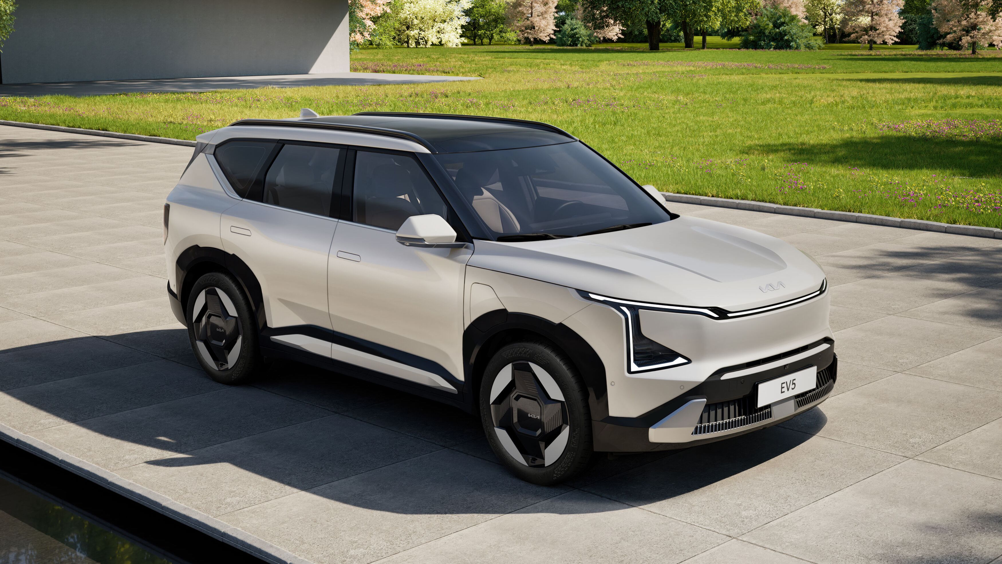 Kia aduce în Europa SUV-ul electric EV5. Ce-i lipsește față de varianta din China