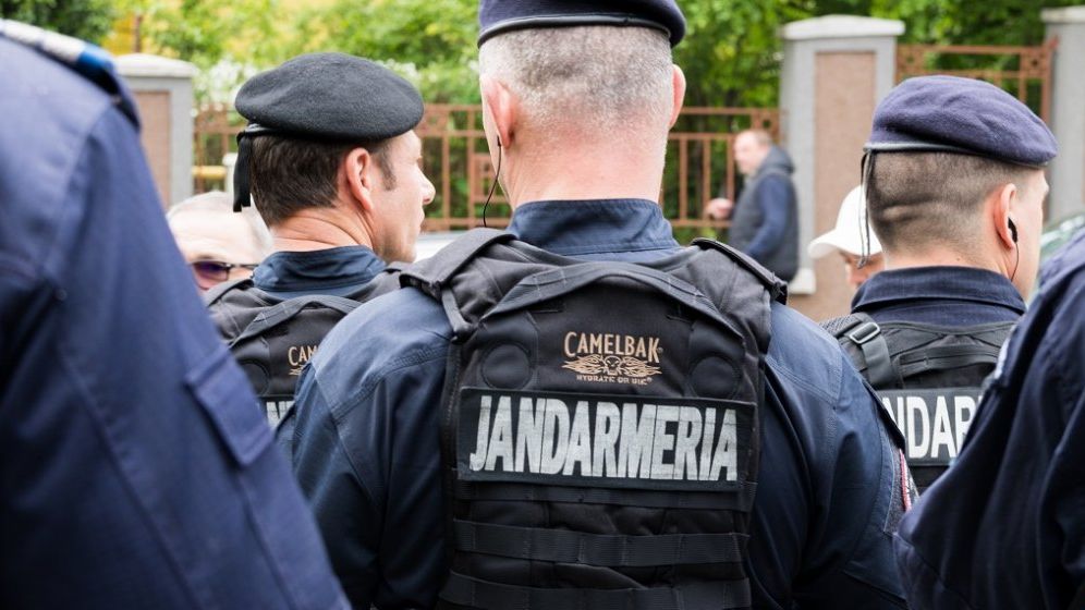 Colindători din Bistrița, amendați pentru că nu au respectat restricțiile
