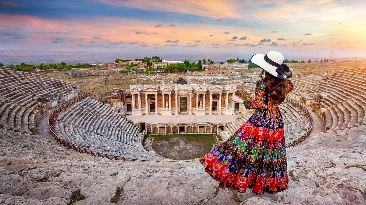 Surprinde-ți partenerul cu un last minute în Turcia. Comboul perfect: economic, romantic și relaxant