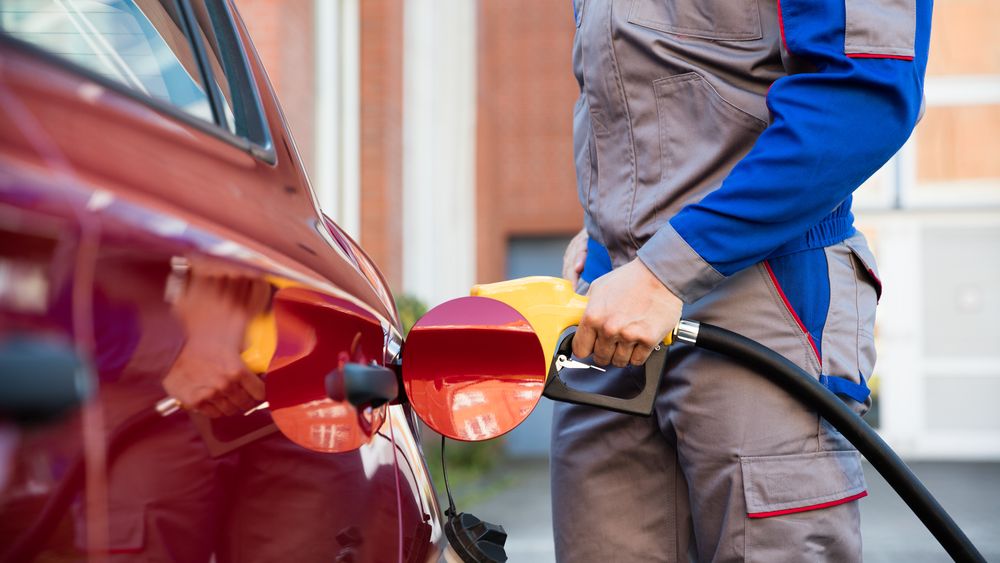 4 din 5 clienti se declara nemultumiti de angajatii din benzinarii