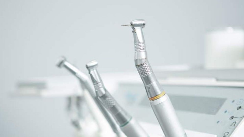 Abonamentul la dentist, cel mai nou beneficiu extrasalarial pe care companiile il pot oferi angajatilor