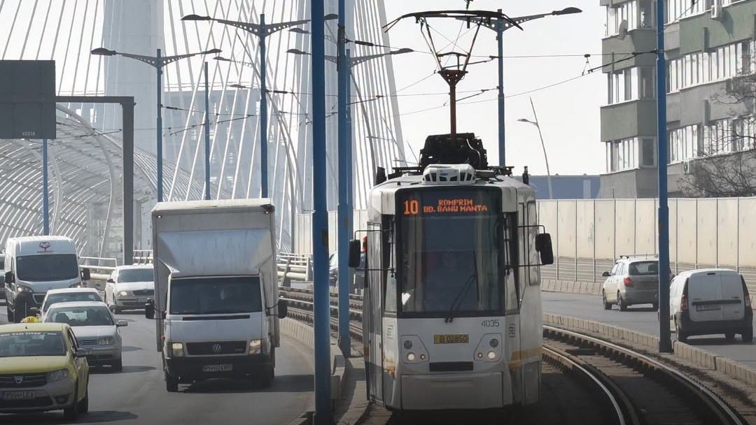 Se redeschide complet circulația pe Pasajul Basarab: cinci linii STB intră din nou în program