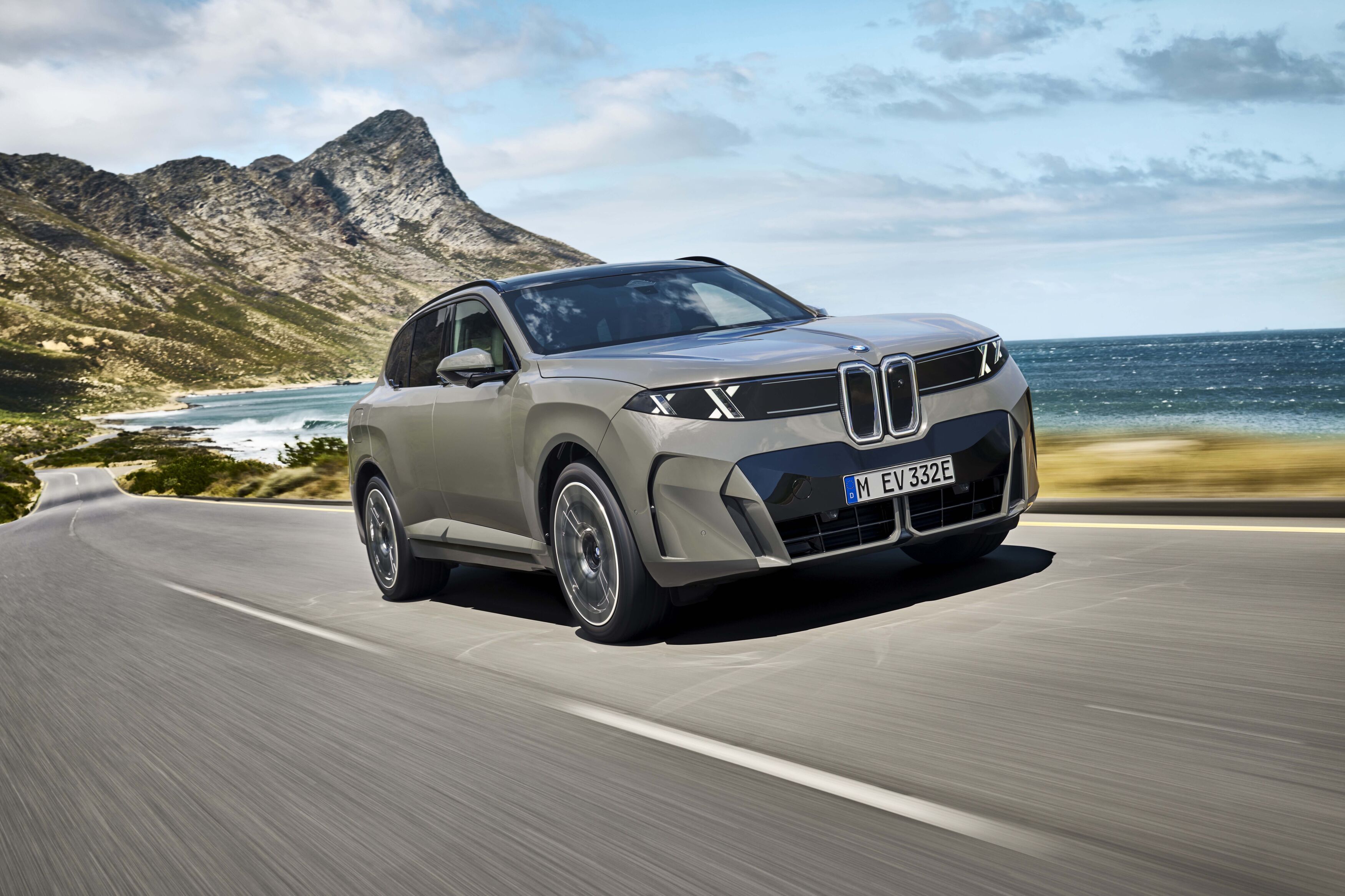 FOTO | BMW împinge X5 în era Neue Klasse la pachet cu versiunea electrică iX5 - Poza 5