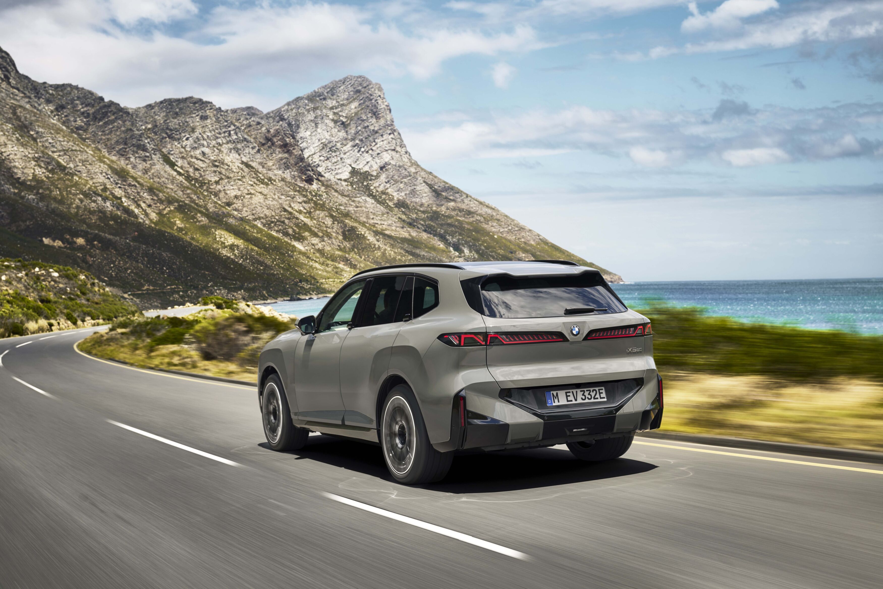 FOTO | BMW împinge X5 în era Neue Klasse la pachet cu versiunea electrică iX5 - Poza 6