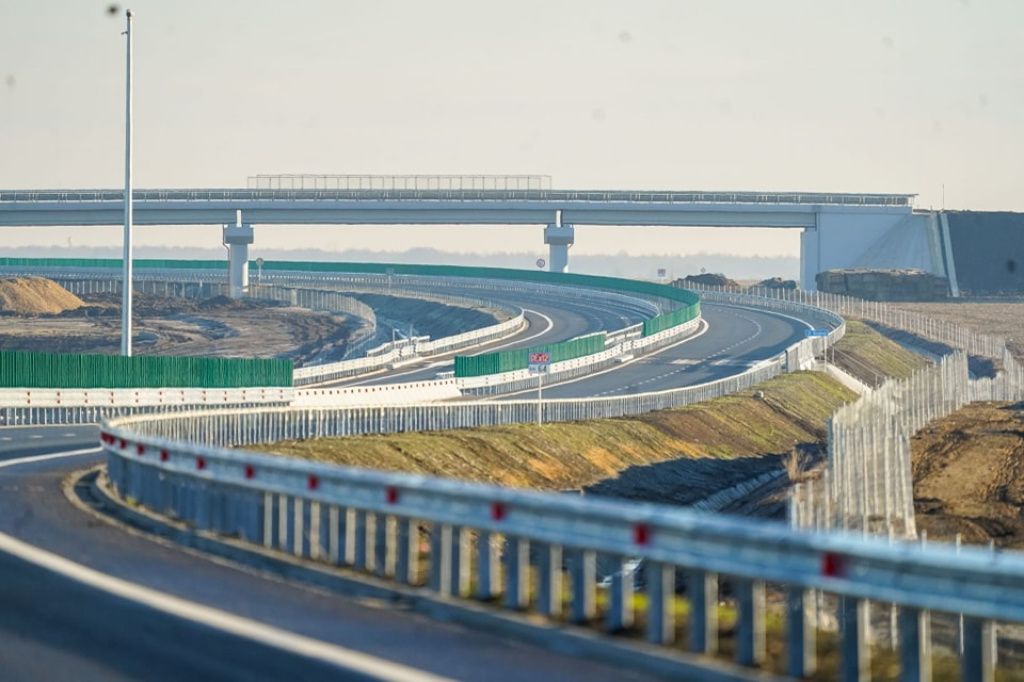 Mâine se deschide un nou tronson al drumului Expres Craiova - PiteÅŸti - Imagine 3