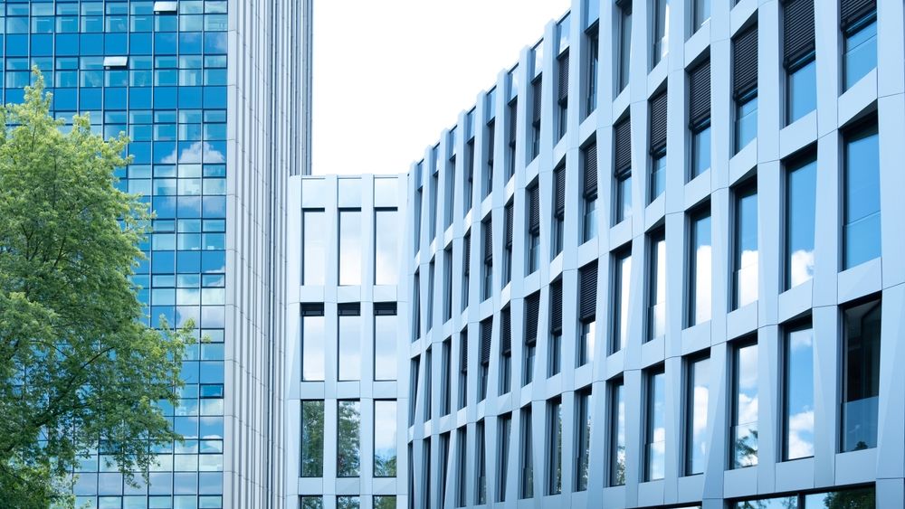 Fondatorii Dedeman, printre cei mai mari investitori în proprietăți imobiliare comerciale din România