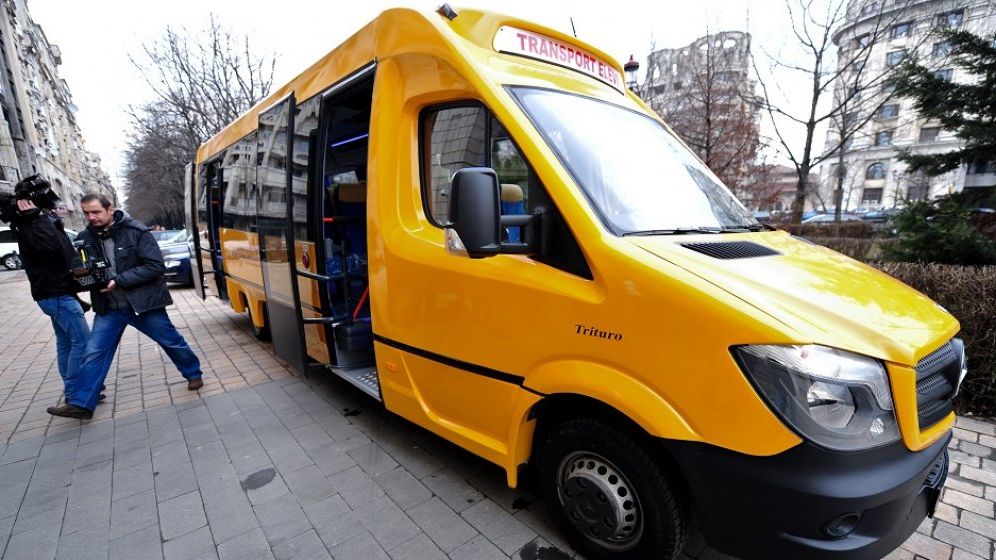 FORT: Fără bani de la Guvern, elevi pierd gratuitatea transportului la școală