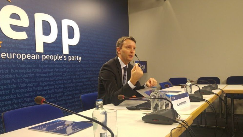 Siegfried Muresan este de parere ca rezolutia este buna pentru poporul roman