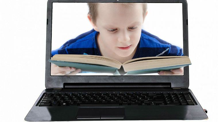 "Insomnii" si "Suge-o, Andrei!", cele mai bine vandute carti de pe Elefant.ro