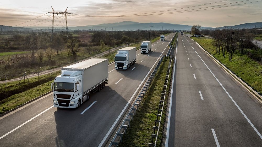 Impactul epidemiei de coronavirus asupra comerțului online cu vehicule comerciale și utilaje grele