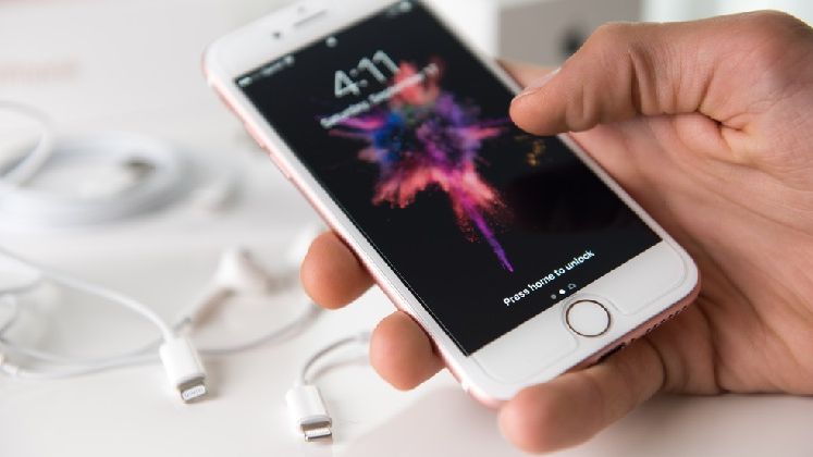 5 motive pentru care o investitie in iPhone 7 este sortita esecului