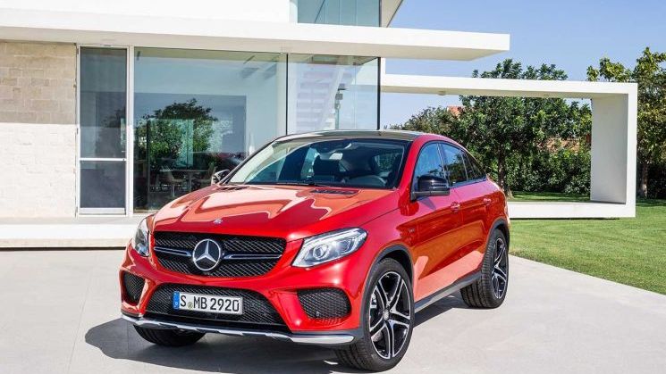 Ce se mai intampla in cursa vanzarilor automobilelor de lux pe cea mai mare piata? Mercedes-Benz, Lexus sau BMW?