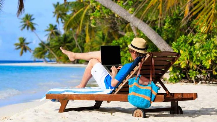 Sefii birourilor de turism din strainatate il contrazic pe ministrul Dobre