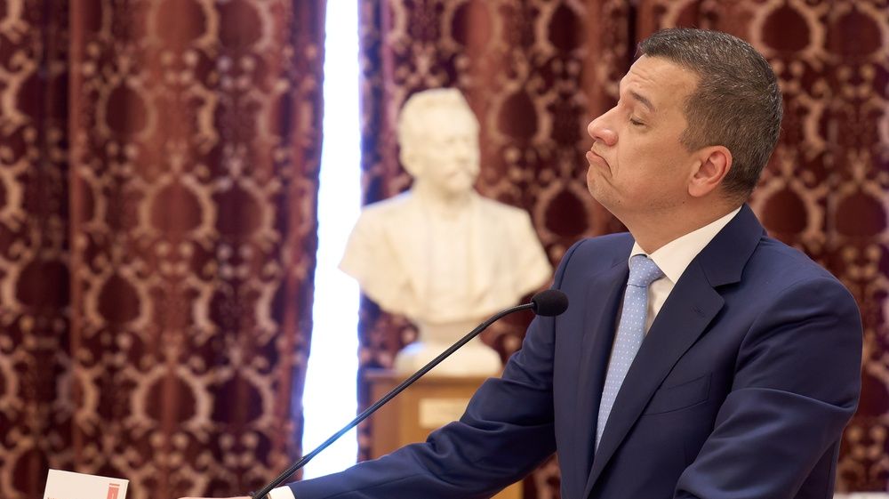 Luca Niculescu l-a sunat pe Grindeanu. Când are loc prima întâlnire dintre premierul desemnat și liderul PSD