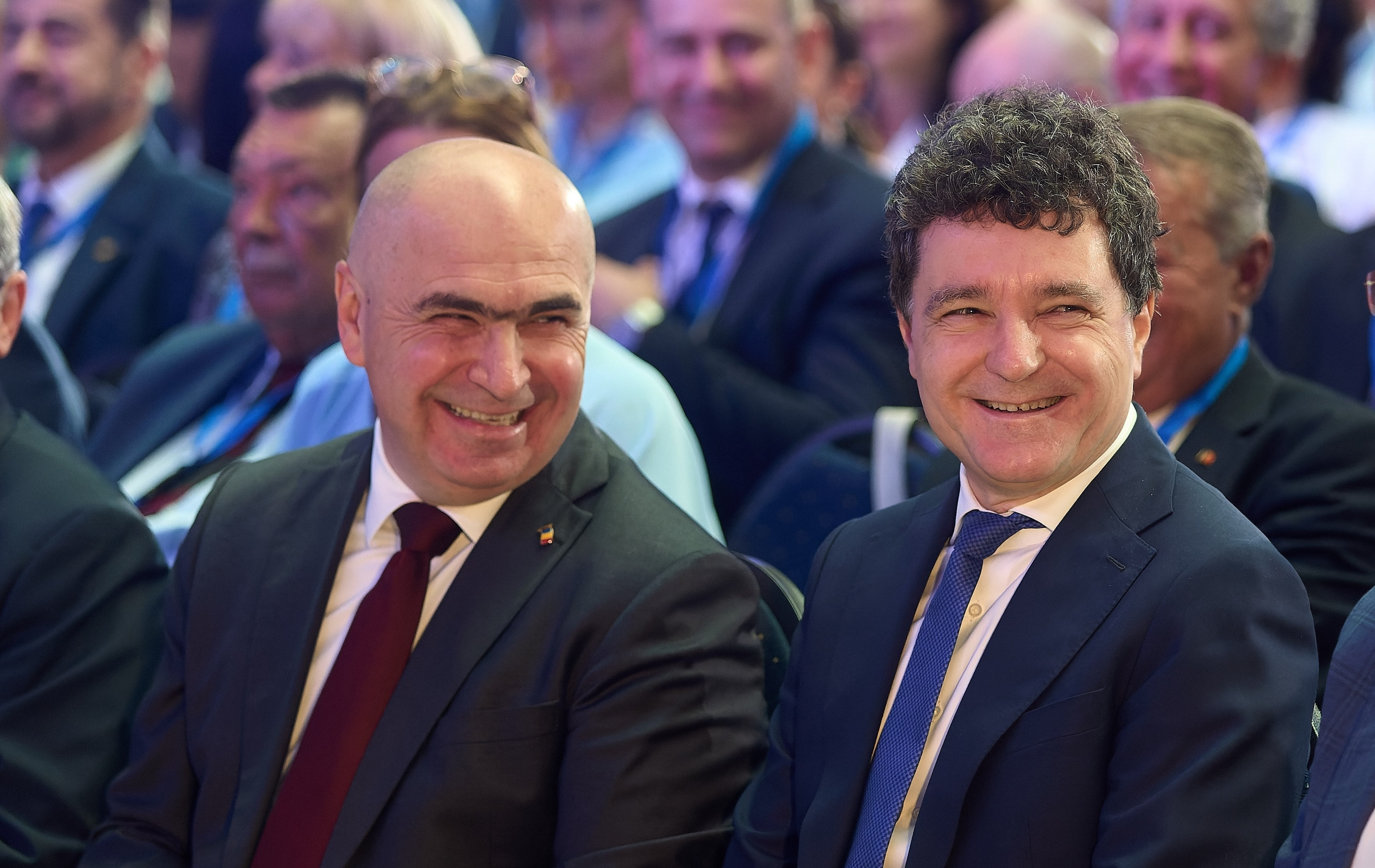 SURSE: Negocieri cu scandal la Cotroceni. Nicușor Dan atacă PNL: "De marţi până azi, şi-a schimbat poziţia"