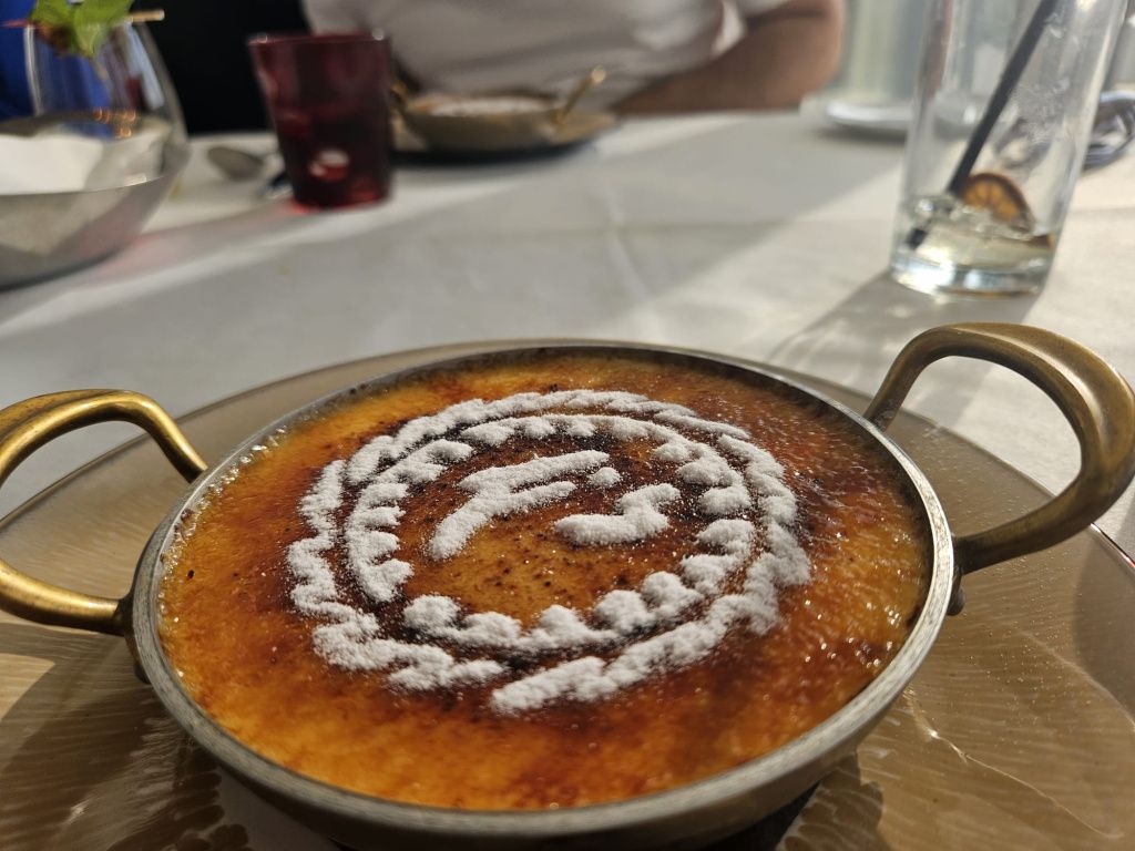 Abu Dhabi - Imagine 52