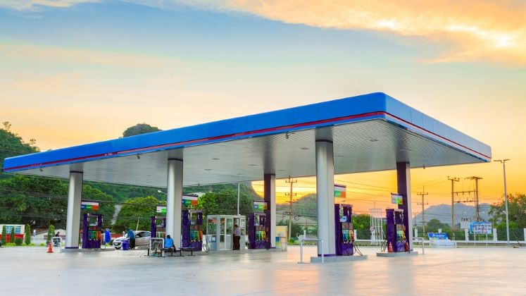 Studiu: Peste 90% dintre romani aleg o anumita benzinarie in functie de serviciile suplimentare gratuite
