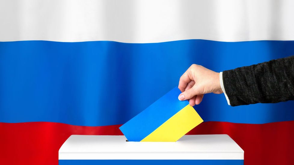 MAE, poziție fermă privind "referendumurile" din Ucraina. Număr de telefon pus la dispoziția românilor care se află încă în Rusia
