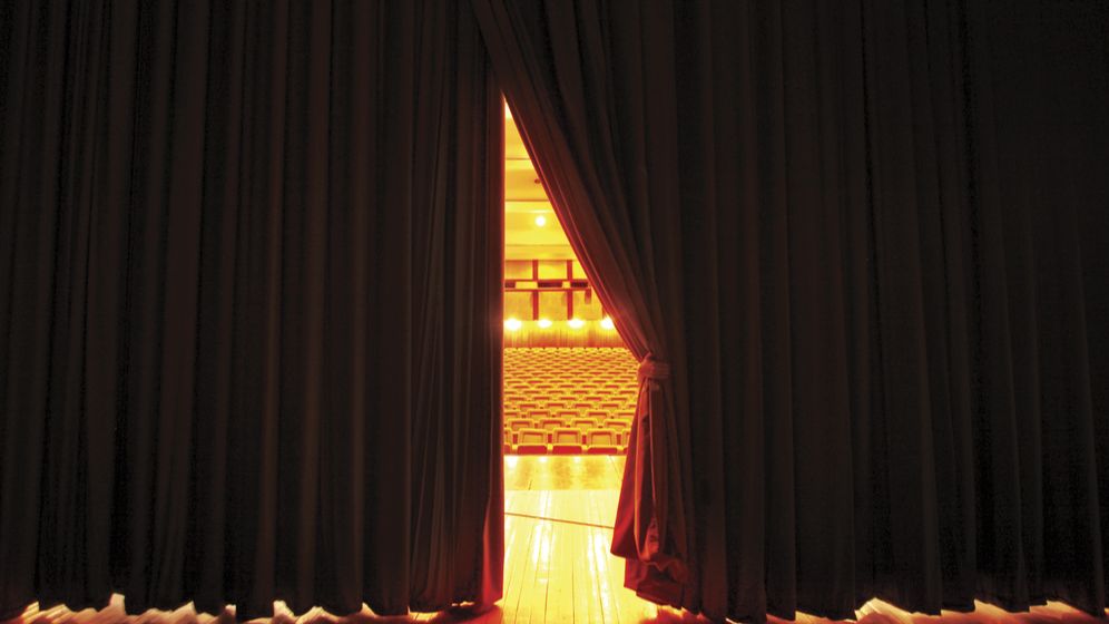 Managerul Teatrului Odeon anunță începerea activității de săptămâna viitoare