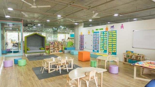 Creşele, grădiniţele şi after school-urile din Sectorul 4 se redeschid de luni