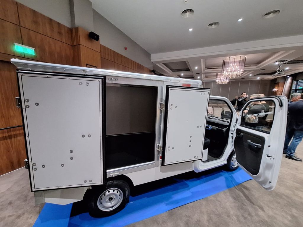 [FOTO] Allview intră în "žlumea" utilitarelor electrice. Cât costă noile modele - Imagine 19