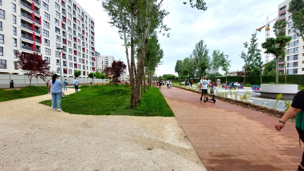 GALERIE FOTO | Cum arată cel mai nou parc din București, inaugurat chiar de Ziua Copilului - Imagine 30