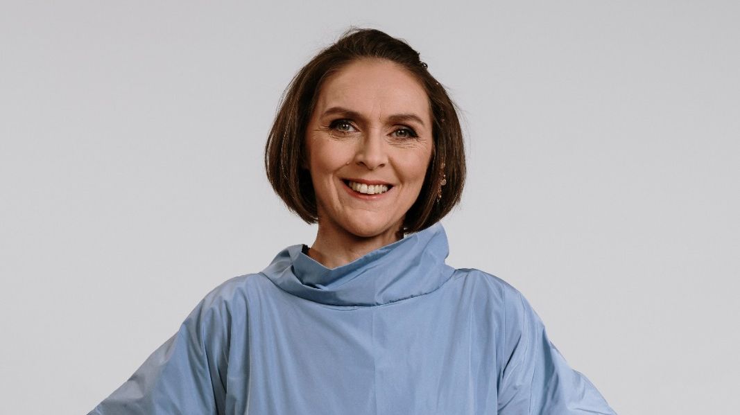 Adela Pârvu, la Female Essence 2026: despre design, autenticitate și puterea de a construi spații care spun povești